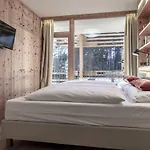 Nidum - Casual Luxury Mösern