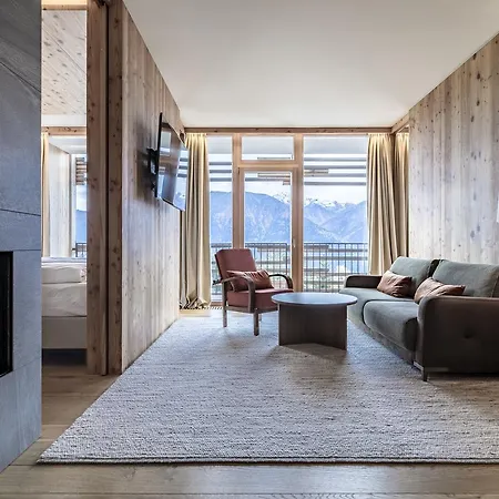 Nidum - Casual Luxury