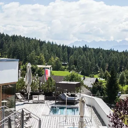 Nidum - Casual Luxury Готель 3*