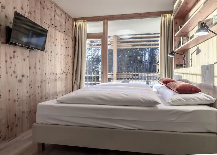 Nidum カジュアル ラグジュアリー Mösern